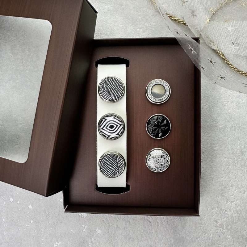 ZESTAW 84 bransoletka biała i 6 klików